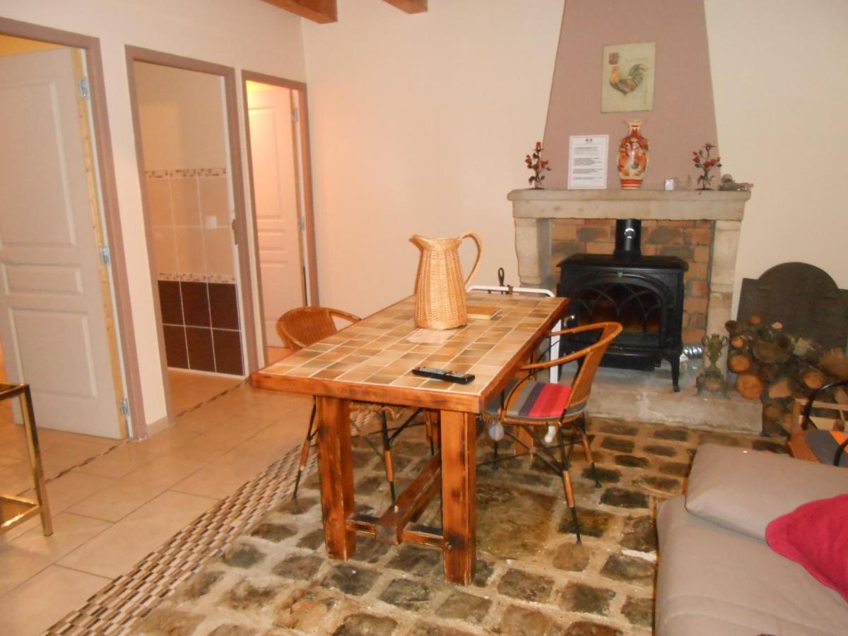 La Dame Blanche Bed & Breakfast Saint-Maurice-d'Ibie Exterior photo