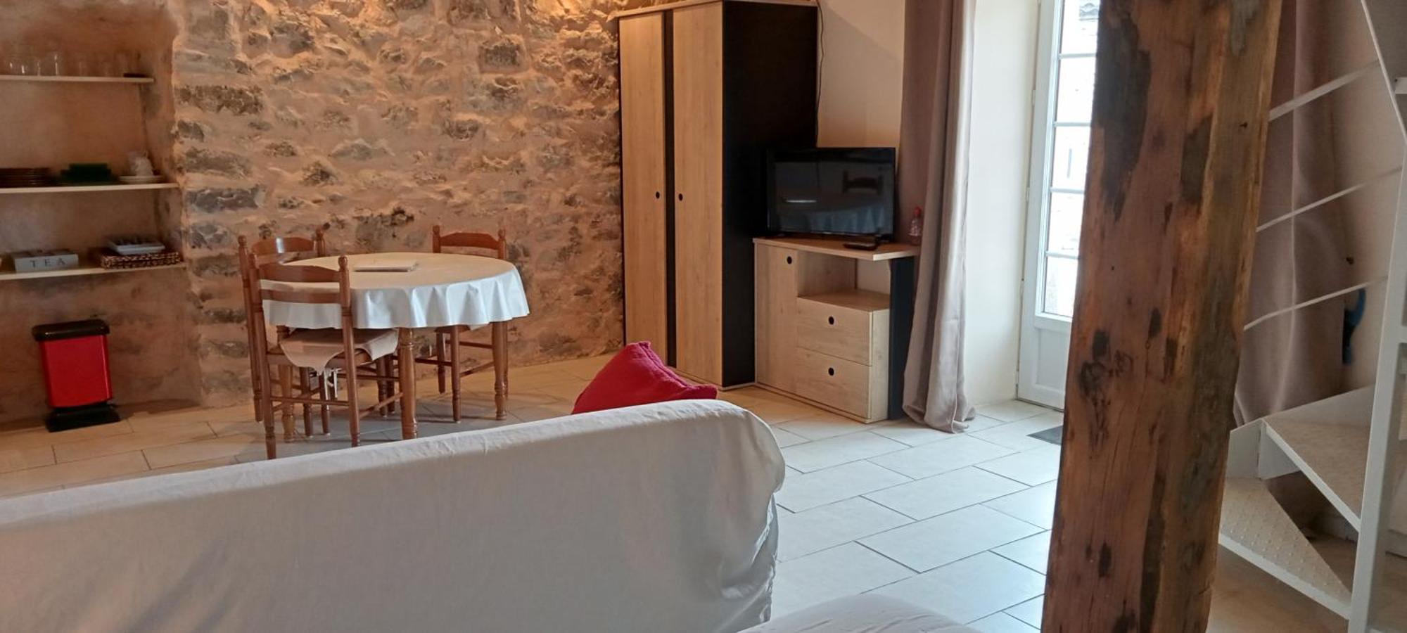 La Dame Blanche Bed & Breakfast Saint-Maurice-d'Ibie Exterior photo