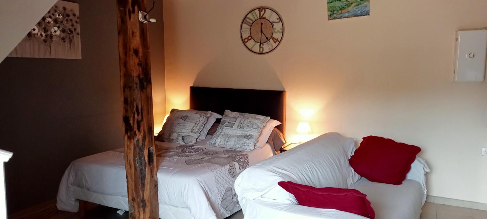 La Dame Blanche Bed & Breakfast Saint-Maurice-d'Ibie Exterior photo